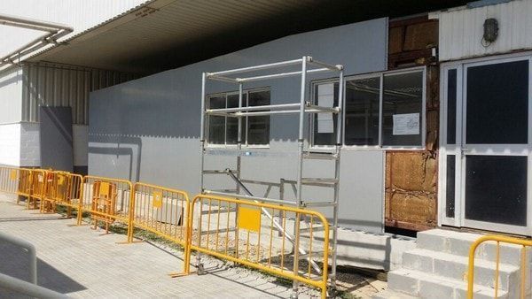 Reforma de caseta oficinas industria DRR Martorell - imagen 4